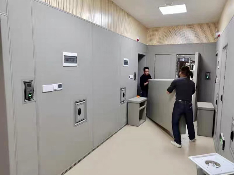 軟包廠家審訊室防撞軟包的優(yōu)勢，納米棉防撞軟包