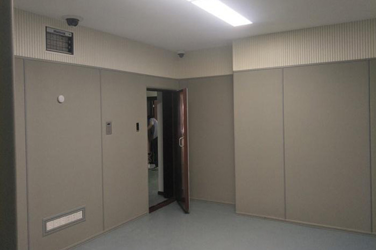 辦案區(qū)防撞軟包正確施工方法，審訊室，談話室，留置室軟包廠家